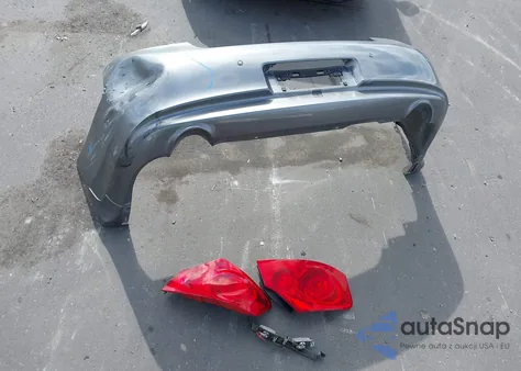 2010 Infiniti G37 Journey z USA, uszkodzony, nr VIN JN1CV6AP7AM402267